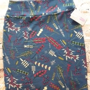 NWT LuLaRoe Cassie Skirt Medium